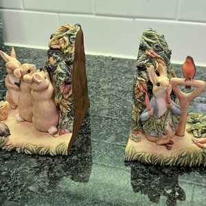 Charpente Peter Rabbit Bookends